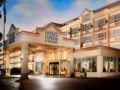 Four Points By Sheraton Toronto Lakeshore Exterior foto